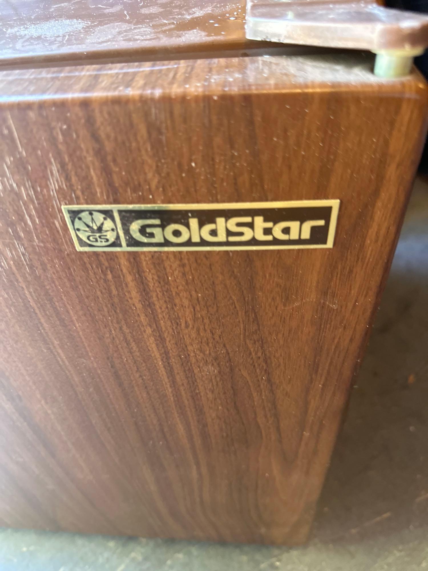 Goldstar Mini Refrigerator