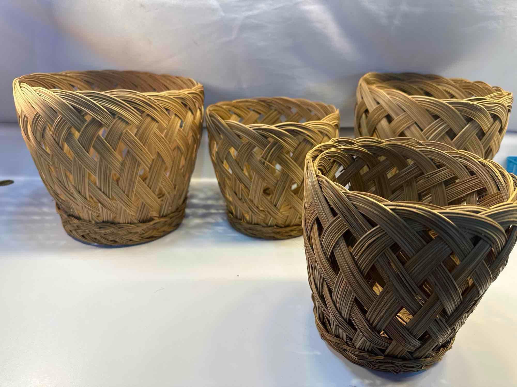 5 Piece Set Wicket Baskets