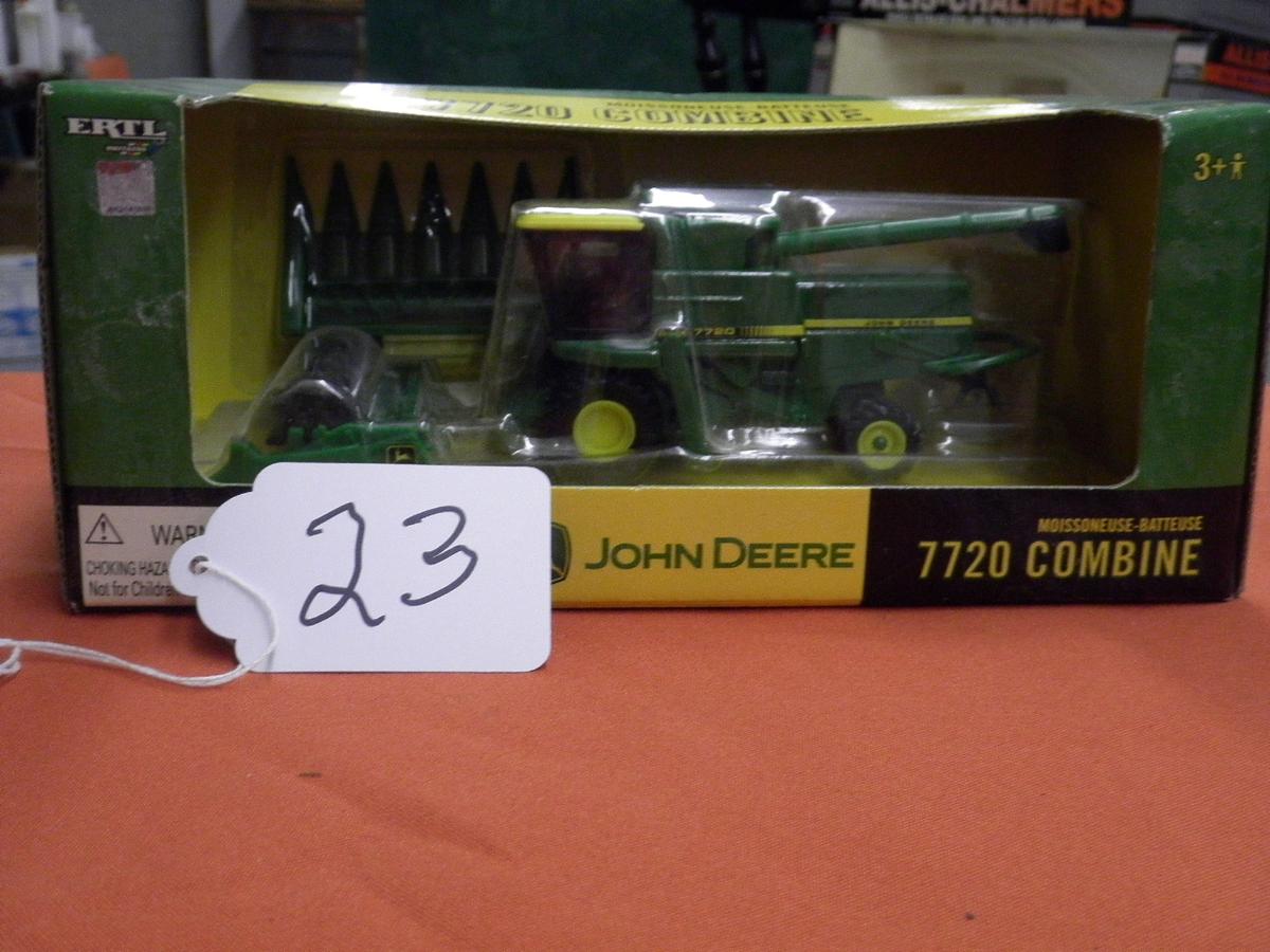 JD 7720 COMBINE NIB