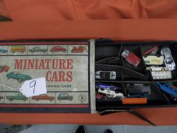 MINIATURE CARS CARRYING CASE PLUS 30 MISC CARS