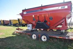 (Located in Sleepy Eye, MN) J&M Model #440 Dumper,