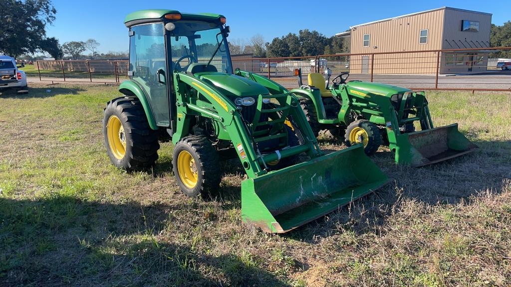 JOHN DEERE 4520 TRACTOR