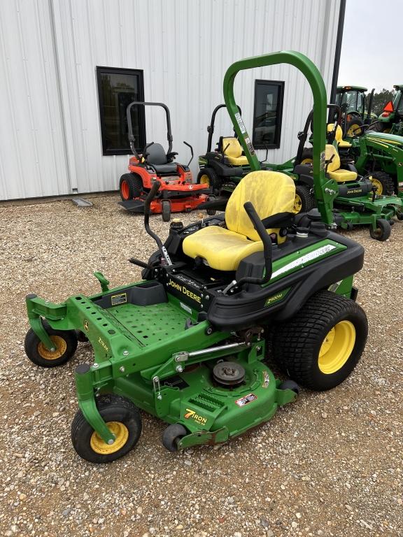 JD Z920M Lawn Mower