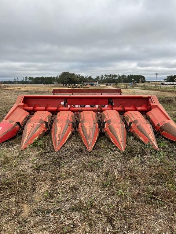 Massey Ferguson 1163 6 Row 30" Corn Head