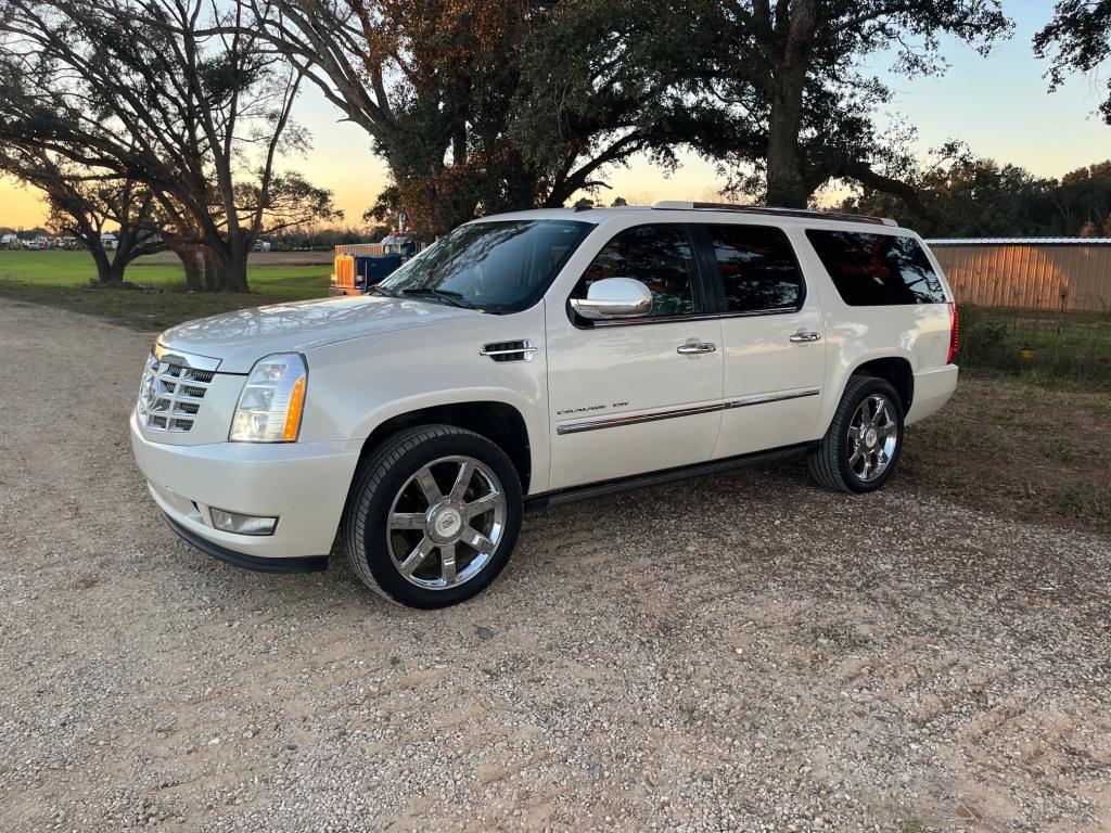 2011 Cadillac Escalade ESV