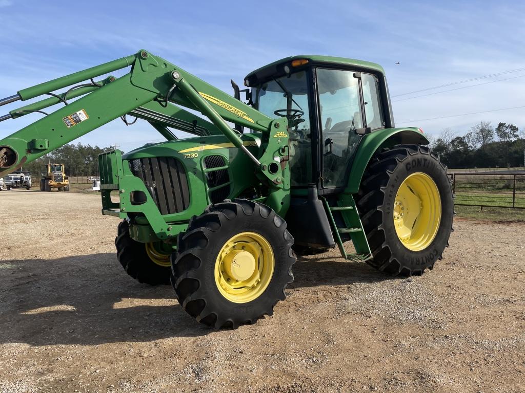 JD 7230 Tractor w/ 741 Loader & Bucket