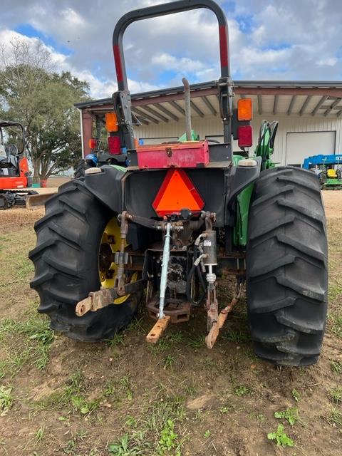 JOHN DEERE 5205 TRACTOR