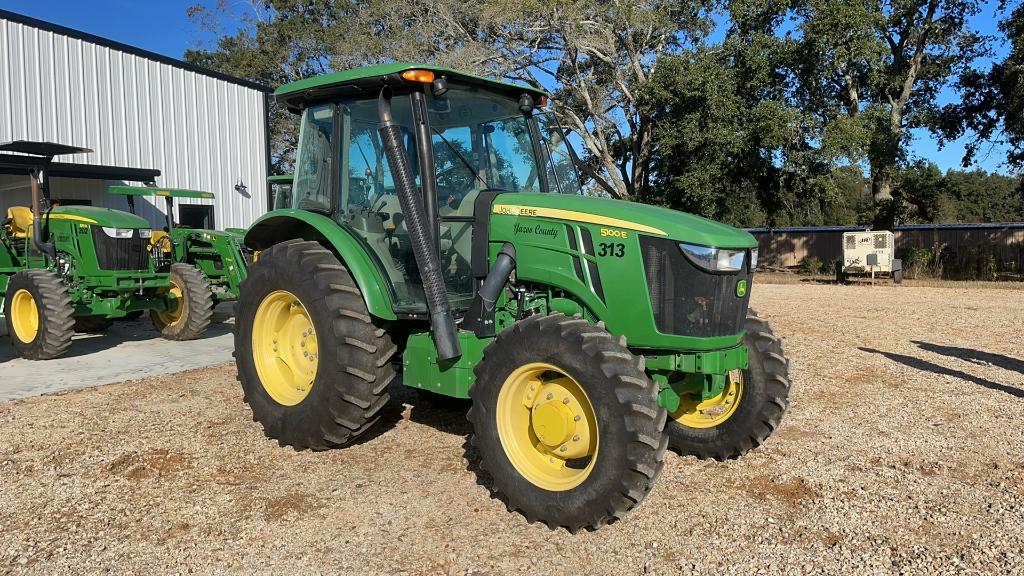 2017 JOHN DEERE 5100E 4X4 TRACTOR