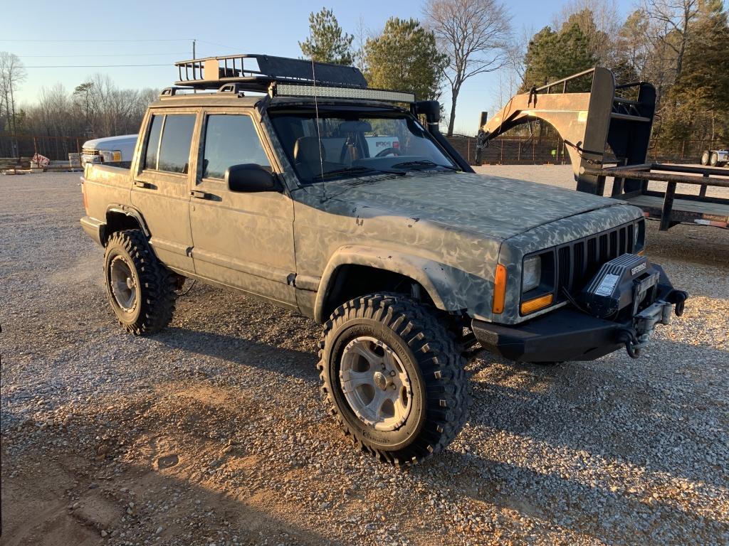 2001 Jeep Cherokee Truck