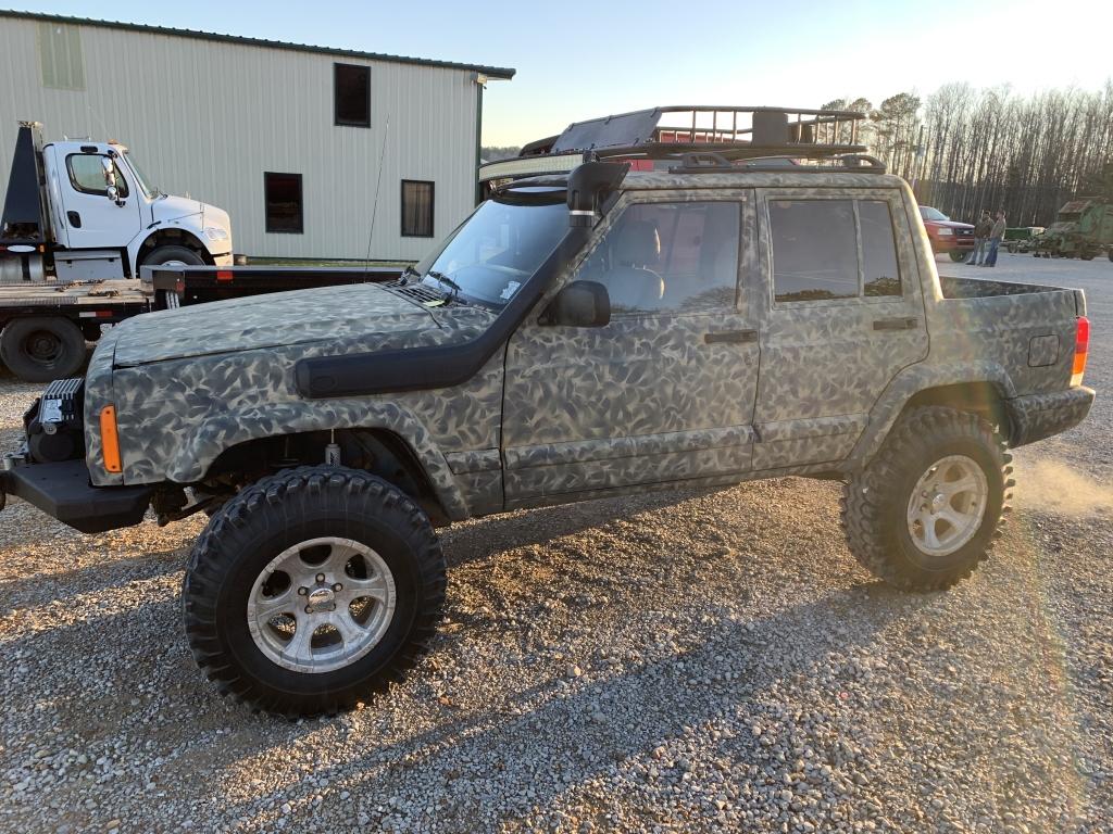 2001 Jeep Cherokee Truck