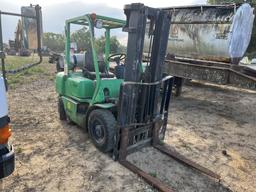 Komatsu FG25T-12 Forklift