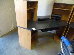 DESK W/CHAIR