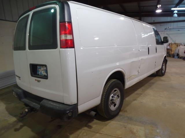 2013 CHEVY E-2500 EXPRESS VAN