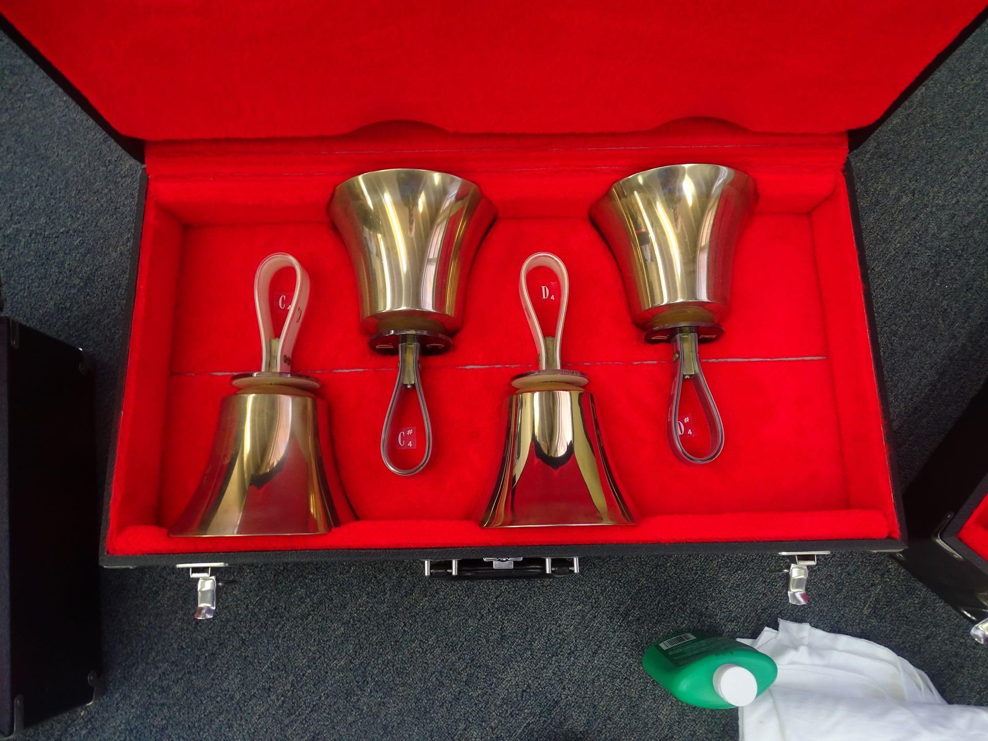 MALMARK 3 OCTAVE HAND BELL SET W/CASES & FOLDING TABLES, PADS, FOLD OUT 3 RING MUSIC HOLDER