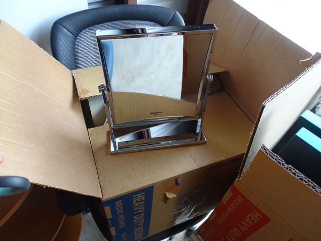 5-TOTO TOILETS, 2-MEDICINE CABINETS, MIRRORS, FIXTURE DISPLAY BOARDS, FAUCETS,