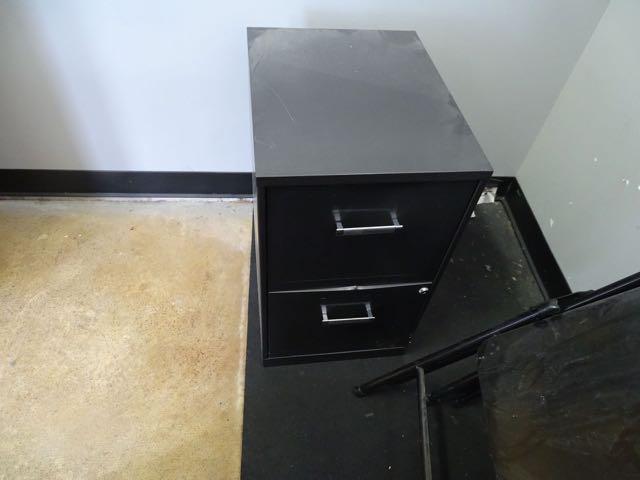 2 DOOR FILE CABINET