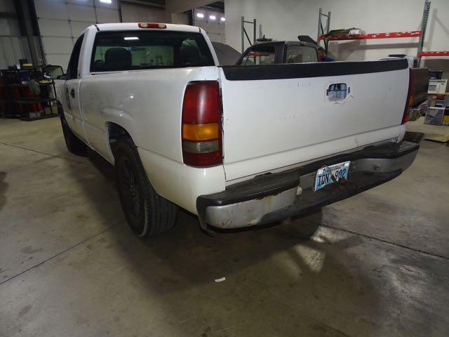 2001 CHEVY 1500 W.8 VE LONG BED W/REBUILT TRANS 6MO AGO VIN # 1GCEC14VX1Z196325