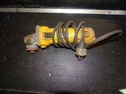 DEWALT GRINDER