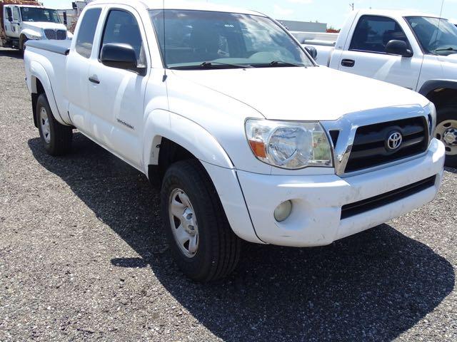 2008 TOYOTA  TACOMA