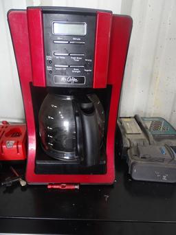 GE MICROWAVE & MR COFFEE MAKER