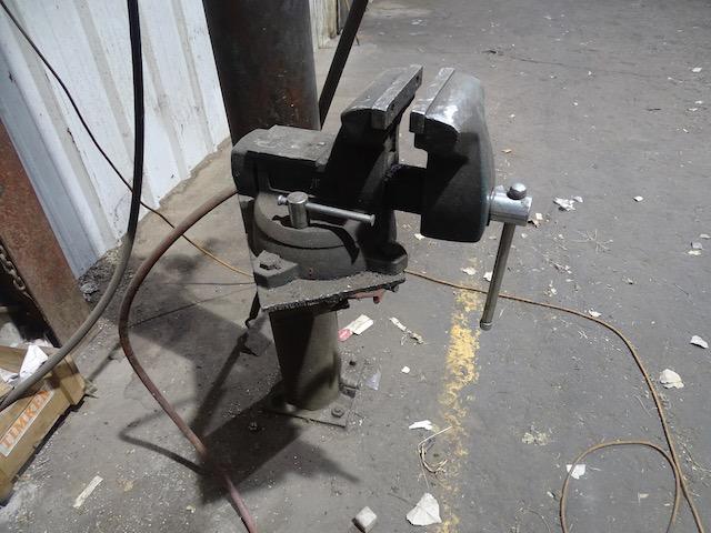 WILTON 6”  VISE