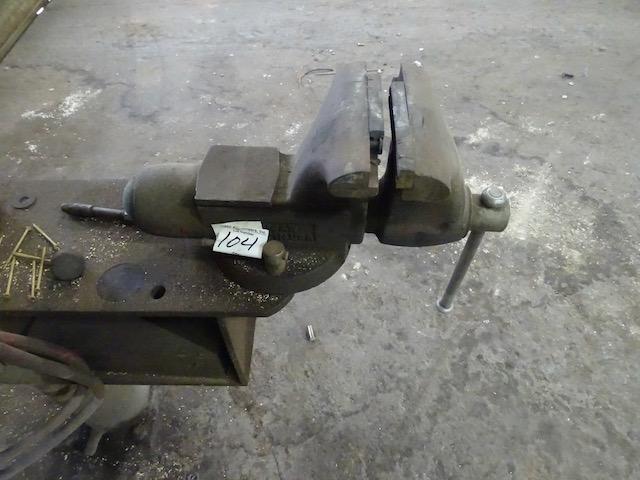 WILTON 7”  VISE