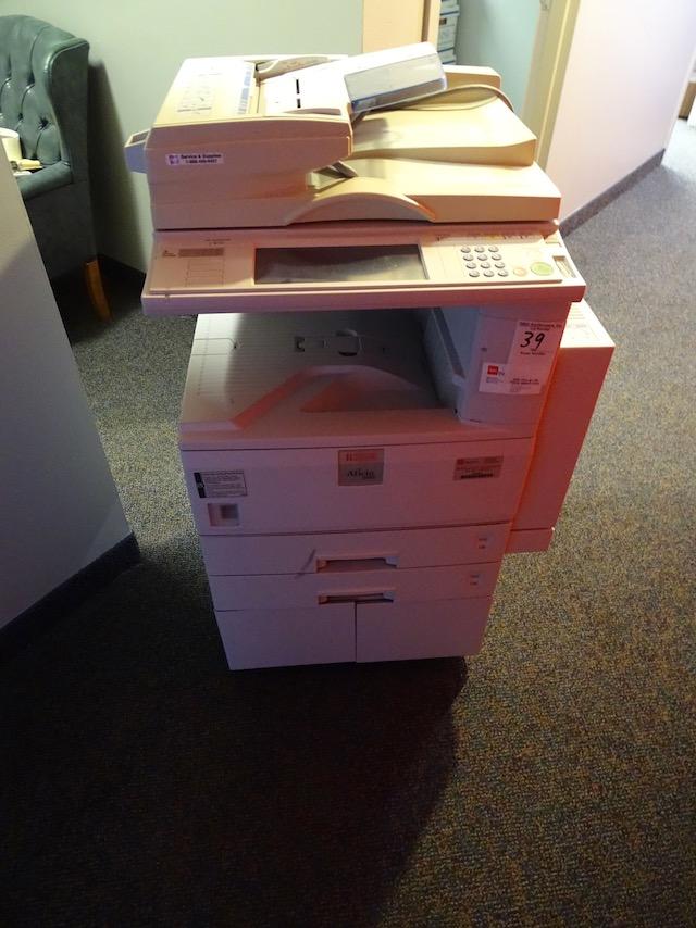 RICOH 3025 COPIER