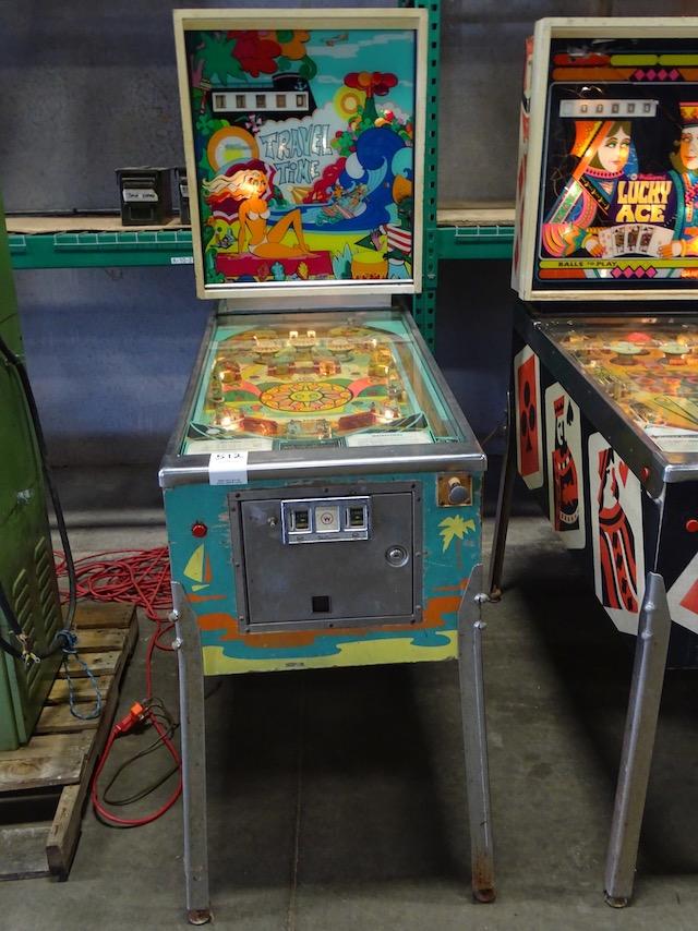 TRAVEL TIME PINBALL MACHINE (LIGHTS UP BUT NEEDS HELP)