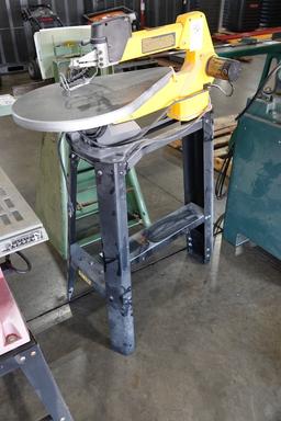 DEWALT 20" SCROLL SAW W/STAND MOD: DW788