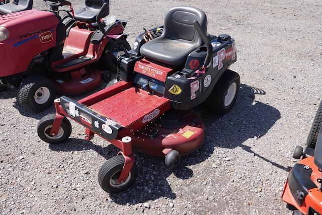 TORO TIME CUTTER SS4216 ZERO TURN MOWER 42" DECK NEEDS REPAIRED