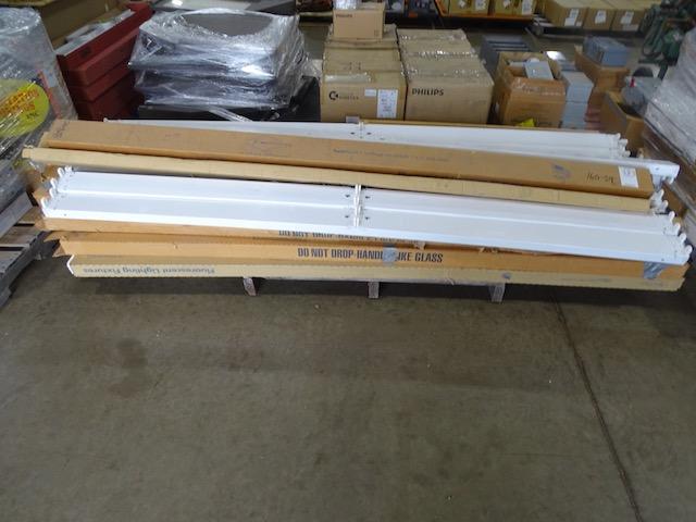 PALLET OF FLORECENT LIGHT FIXTURES