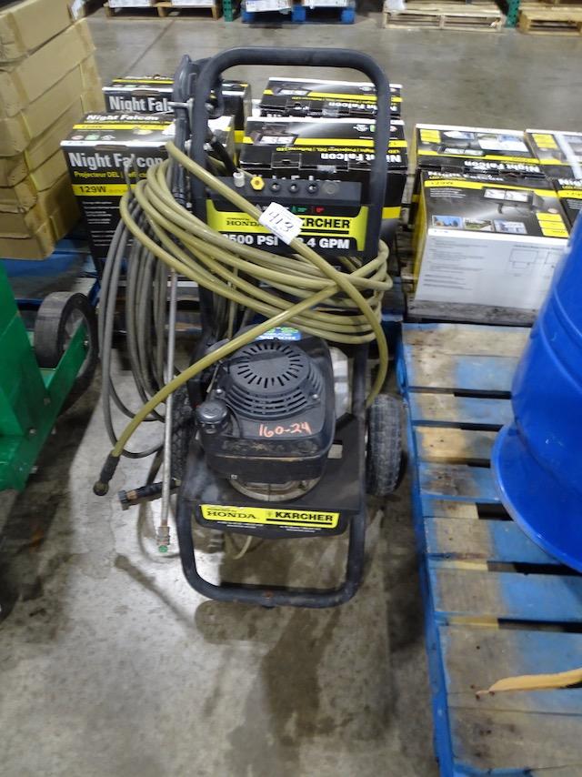 KARCHER POWER WASHER POWARED BY HONDA 2500PSI 2.4GPM