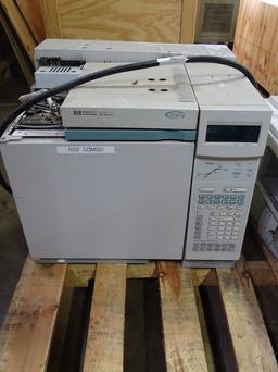 HEWLETT PACKARD HP 6890 SERIES GC SYSTEM AGILENT 61379A MICRO DEGASSER,