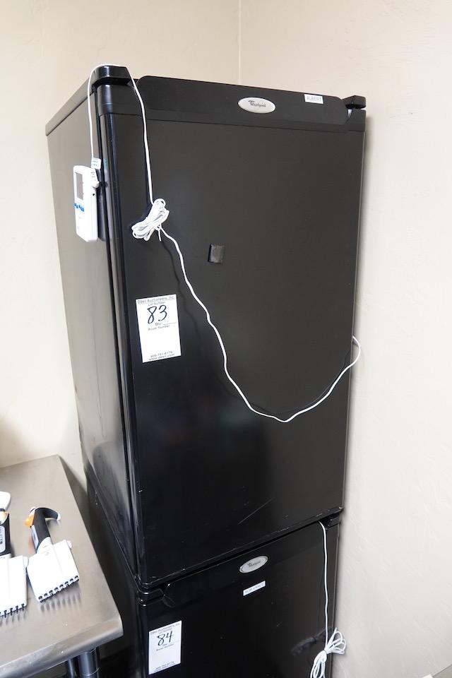 WHIRLPOOL DORM ROOM REFRIGERATOR