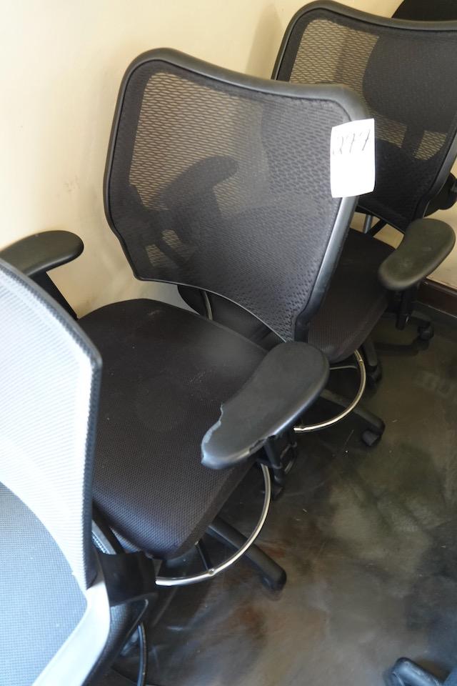 OFFICE CHAIRS (X2)