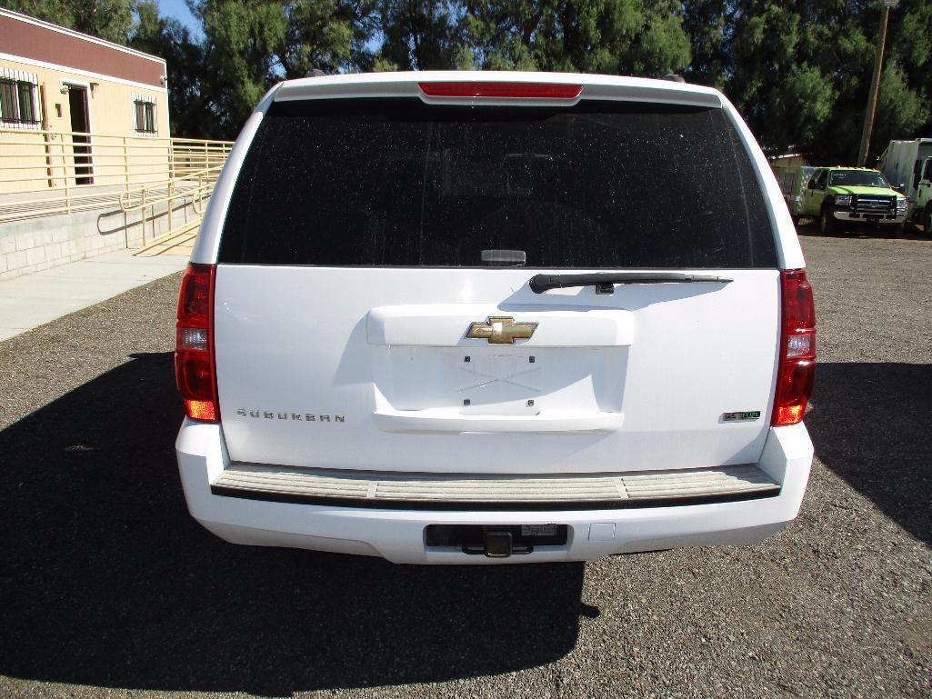 2010 CHEV SUBURBAN