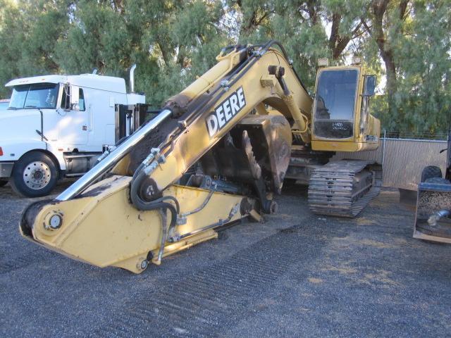 JOHN DEERE 330LC EXCAVATOR