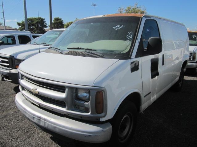 2002 CHEV 2500 CARGO VAN