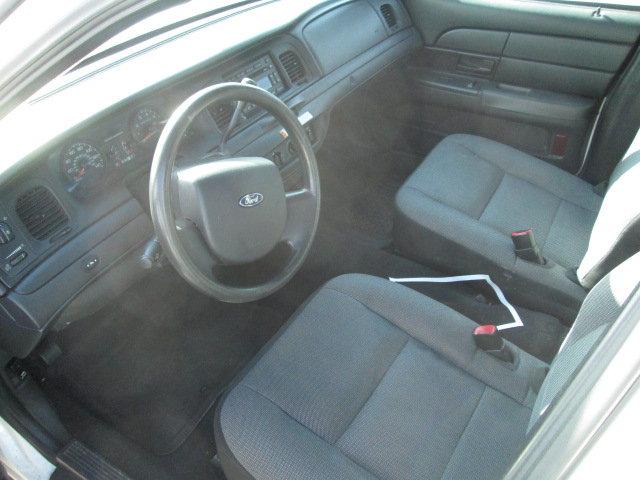 2010 FORD CROWN VIC