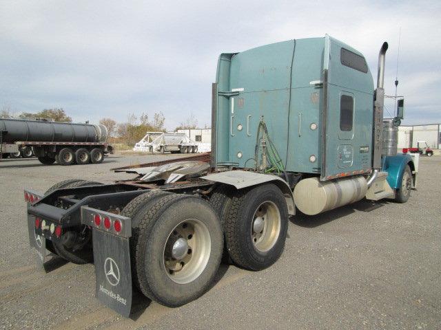 2007 KENWORTH W900B