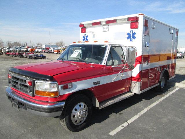 1995 FORD F350 AMBULANCE