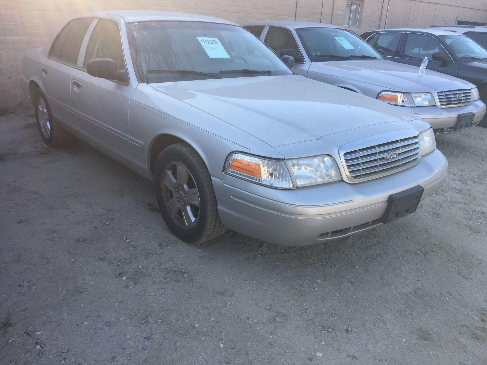 2008 FORD CROWN VIC LX