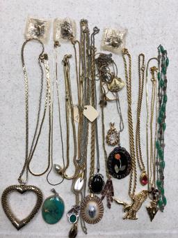 LOT OF COSTUME JEWELRY