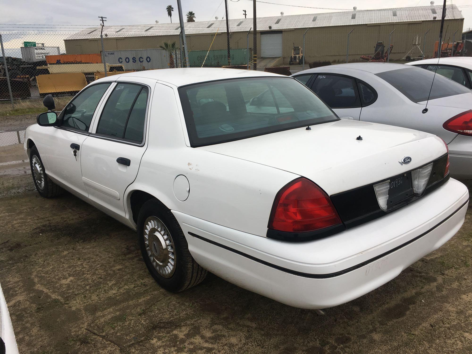 2000 FORD CROWN VIC