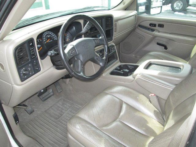 2006 CHEV 2500HD 4X4