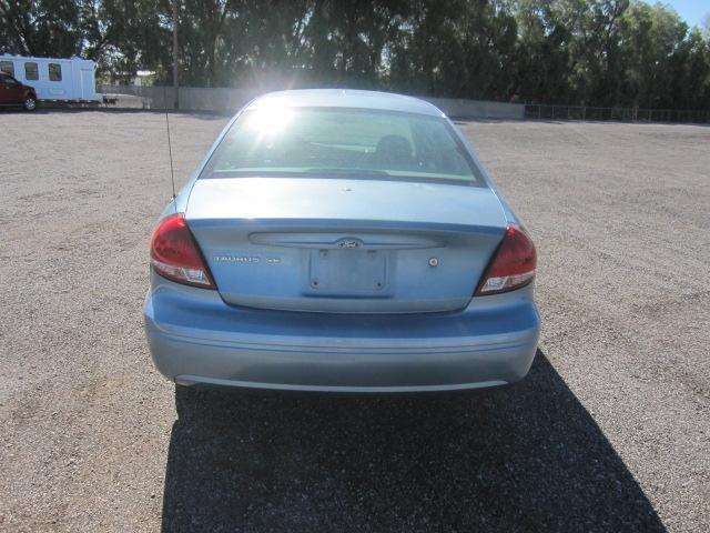 2006 FORD TAURUS