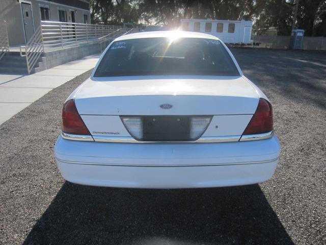 2004 FORD CROWN VIC