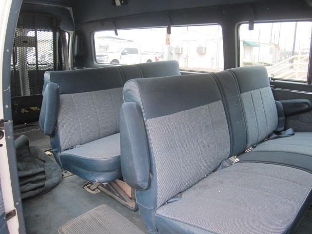 1992 CHEV BEAUVILLE HIGH TOP VAN