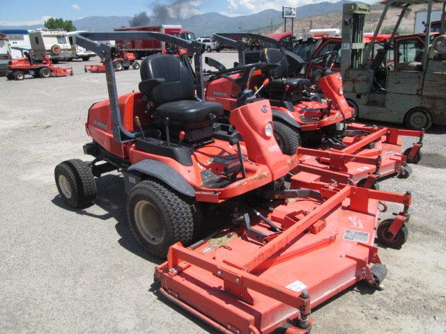 KUBOTA F3080 MOWER