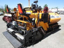 2012 LEEBOY 8515B PAVER